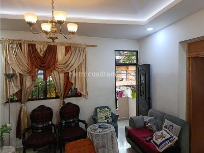 Casa de 5 alcobas en venta en Buenos Aires, Medellín, 160 m² · foto 19 de 20