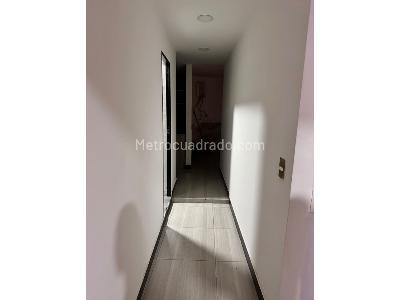 Apartamento de 3 alcobas en arriendo en Popular 1, Medellín, 65 m² · foto 6 de 13