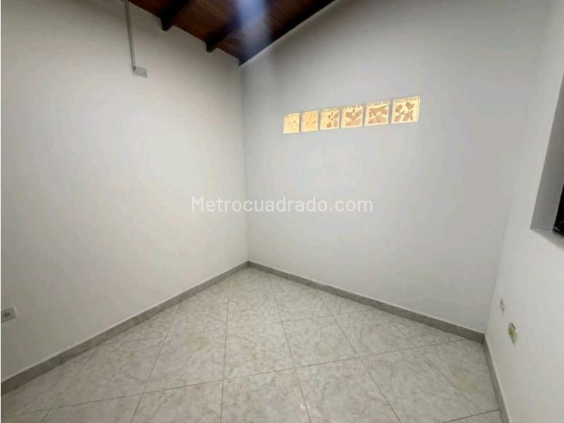 Piso – Bello - Más