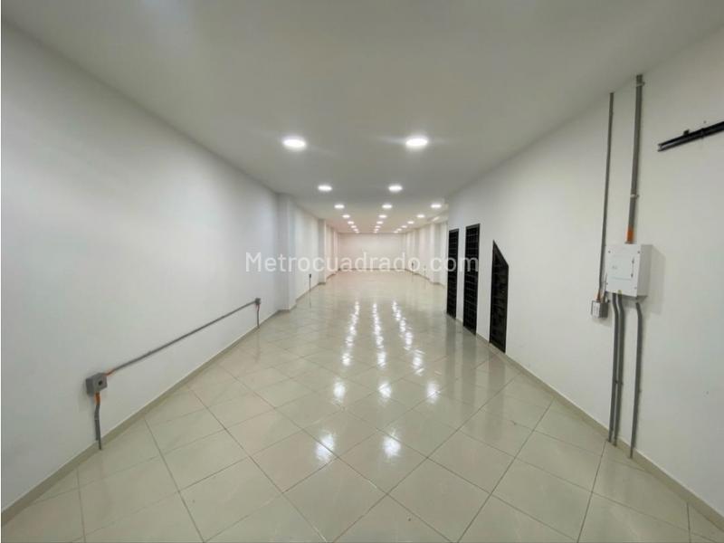 Local Comercial en Arriendo, Bello Buenos Aires, Bello - Vista 2