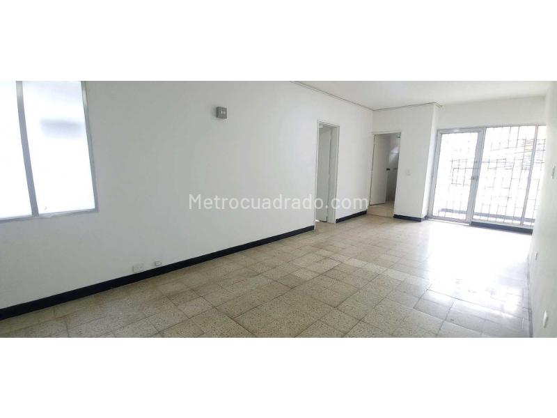 Local Comercial en Arriendo, Centro Bello, Bello - Más