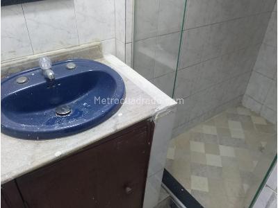 Casa de 5 alcobas en venta en Buenos Aires, Medellín, 130 m² · foto 11 de 18