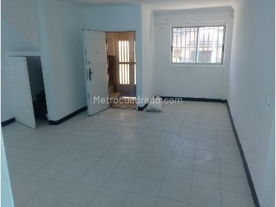 Casa de 5 alcobas en venta en Buenos Aires, Medellín, 130 m² · foto 14 de 18