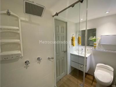 Apartamento de 2 alcobas en arriendo en San Diego, Medellín, 75 m² · foto 5 de 12