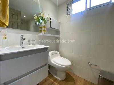 Apartamento de 2 alcobas en arriendo en San Diego, Medellín, 75 m² · foto 6 de 12