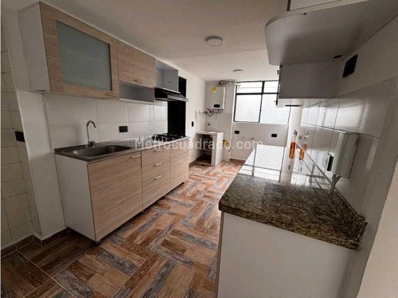 4BR Apartment in Poblado (137 m²)
