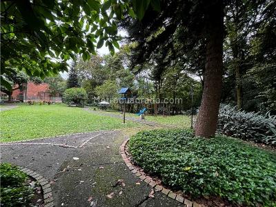 Apartamento en arriendo en Poblado, Medellín · foto 14 de 15