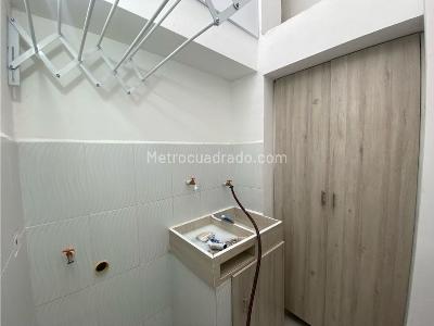 Apartamento de 2 alcobas en arriendo en Belen La Gloria, Medellín, 60 m² · foto 10 de 11