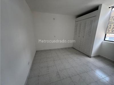 Apartamento de 2 alcobas en arriendo en Bolivariana, Medellín, 60 m² · foto 9 de 11