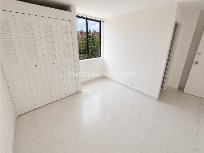Apartamento de 2 alcobas en arriendo en Bolivariana, Medellín, 60 m² · foto 10 de 11