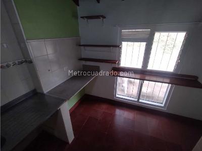Apartaestudio en arriendo en Belen, Medellín · foto 3 de 11
