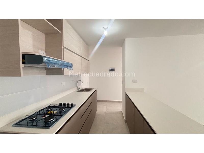 Modern 3BR Apartment in Las Lomitas, Sabaneta