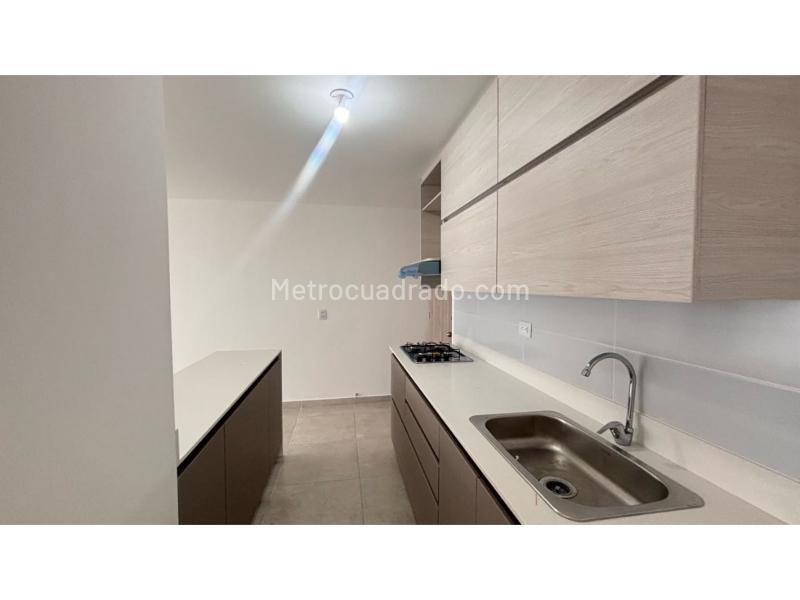 Modern 3BR Apartment in Las Lomitas, Sabaneta - 2