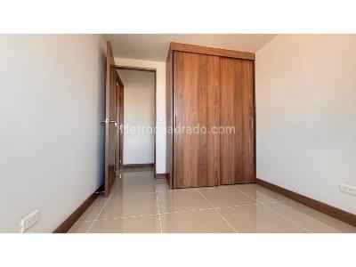 Apartamento de 2 alcobas en arriendo en Sabaneta, Sabaneta, 58 m² · foto 10 de 13
