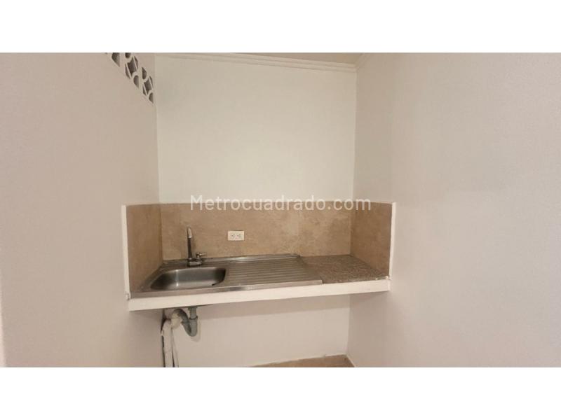 Local Comercial en Arriendo, San Joaquin, Sabaneta - Vista 3
