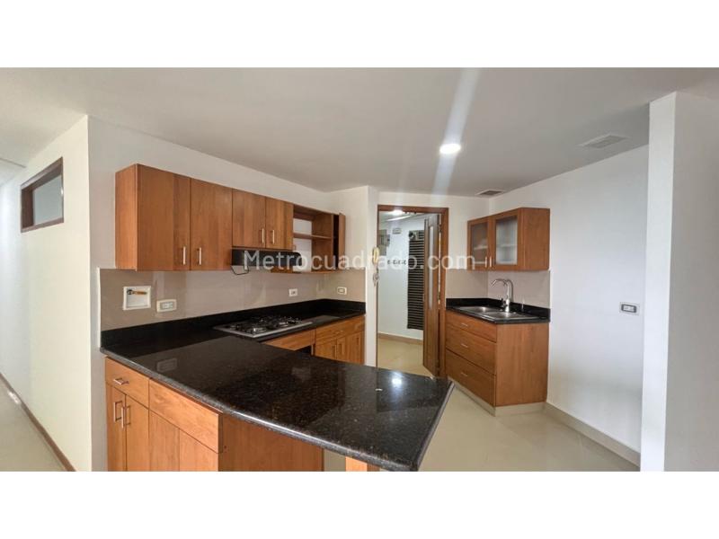 3BR Apartment in Las Lomitas (96 m²)
