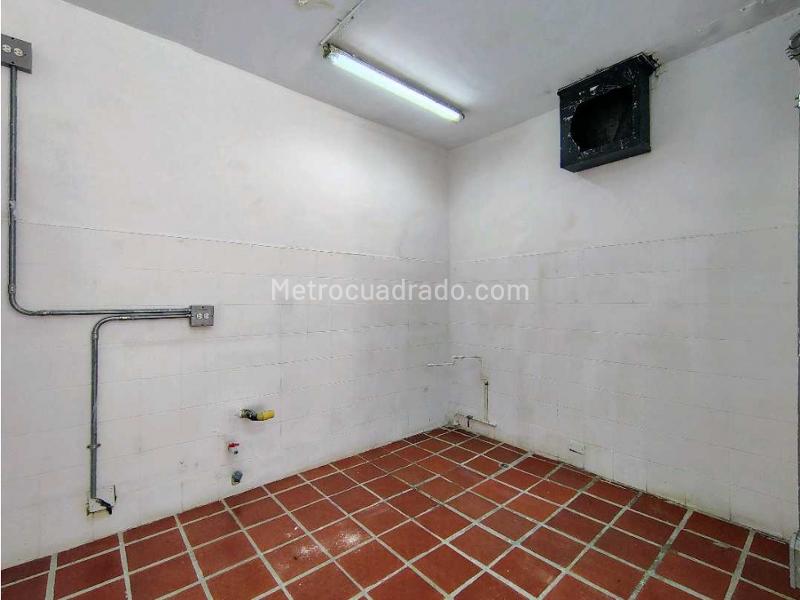 Local Comercial en Arriendo, Magnolia, Envigado - Más