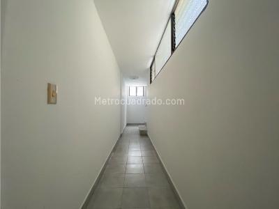 Apartamento de 4 alcobas en arriendo en El Nogal, Medellín, 156 m² · foto 10 de 20