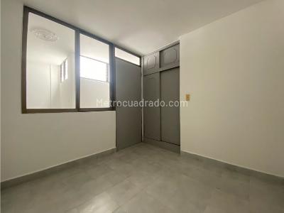 Apartamento de 4 alcobas en arriendo en El Nogal, Medellín, 156 m² · foto 15 de 20