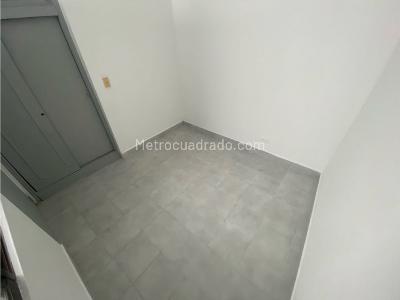 Apartamento de 4 alcobas en arriendo en El Nogal, Medellín, 156 m² · foto 17 de 20