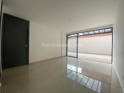 Apartamento de 2 alcobas en arriendo en La Castellana, Medellín, 180 m² · foto 5 de 20