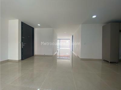 Apartamento de 2 alcobas en arriendo en La Castellana, Medellín, 180 m² · foto 14 de 20