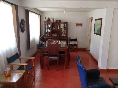 Casa de 5 alcobas en venta en Boston Los Angeles, Medellín, 256 m² · foto 3 de 20