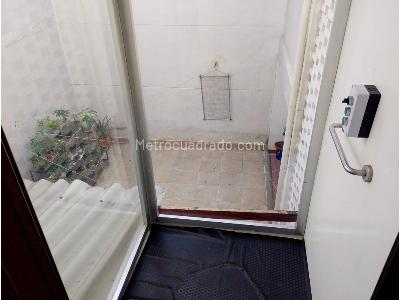 Casa de 5 alcobas en venta en Boston Los Angeles, Medellín, 256 m² · foto 8 de 20