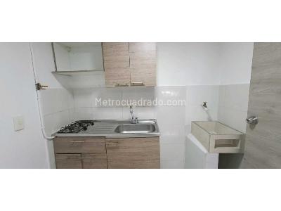 Apartaestudio en venta en Campo Valdes, Medellín, 30 m² · foto 3 de 8