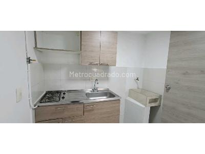 Apartaestudio en venta en Campo Valdes, Medellín, 30 m² · foto 7 de 8