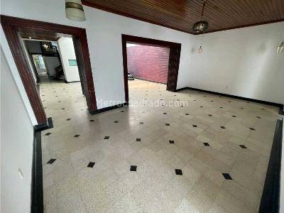 Casa en arriendo en Prado Centro, Medellín · foto 13 de 20