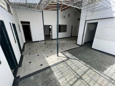 Casa en arriendo en Prado Centro, Medellín · foto 19 de 20