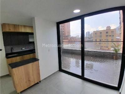 Apartaestudio en arriendo en Centro, Medellín · foto 8 de 16