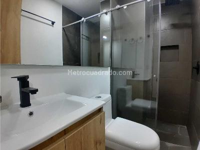 Apartaestudio en arriendo en Centro, Medellín · foto 13 de 14