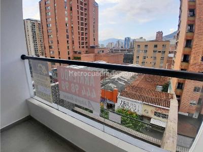 Apartaestudio en arriendo en Centro, Medellín · foto 9 de 14