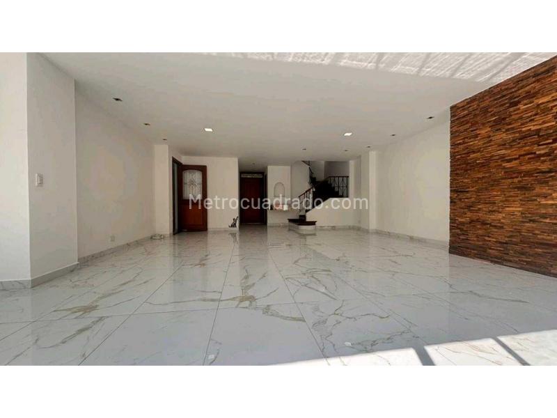 Casa – Envigado, Valle de Aburrá - Vista 3
