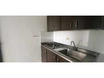 Apartaestudio en arriendo en Campo Valdes, Medellín, 45 m² · foto 4 de 15