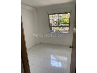 Apartamento de 3 alcobas en venta en Panamericano, Bello, 65 m² · foto 8 de 14