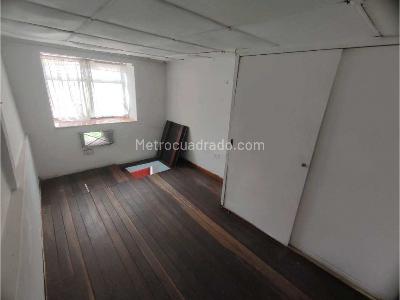 Apartaestudio en arriendo en Prado Centro, Medellín, 30 m² · foto 8 de 9