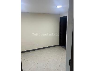 Casa de 4 alcobas en arriendo en Centro, Medellín, 170 m² · foto 10 de 20