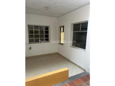 Casa de 4 alcobas en arriendo en Centro, Medellín, 170 m² · foto 11 de 20