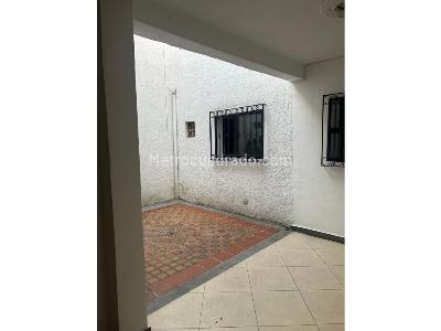 Casa de 4 alcobas en arriendo en Centro, Medellín, 170 m² · foto 18 de 20