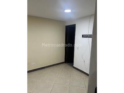 Casa de 4 alcobas en arriendo en Centro, Medellín, 170 m² · foto 7 de 20