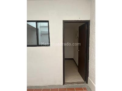 Casa de 4 alcobas en arriendo en Centro, Medellín, 170 m² · foto 9 de 20