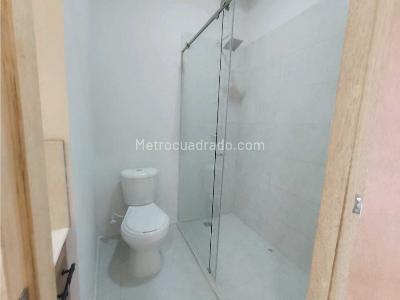 Apartaestudio en arriendo en Villa Hermosa, Medellín, 26 m² · foto 6 de 8