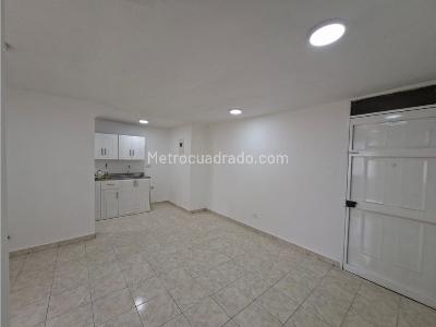 Apartamento en venta en Bombona 1, Medellín · foto 2 de 20