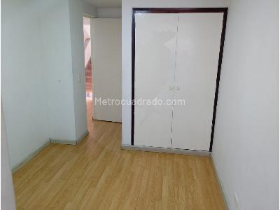 Apartaestudio en venta en Buenos Aires, Medellín, 48 m² · foto 10 de 14