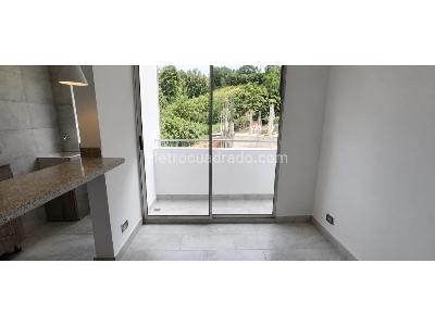 Apartamento de 3 alcobas en arriendo en Robledo Pajarito, Medellín, 50 m² · foto 13 de 15