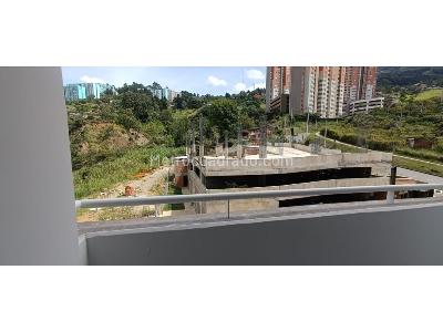 Apartamento de 3 alcobas en arriendo en Robledo Pajarito, Medellín, 50 m² · foto 14 de 15
