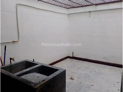 Casa de 5 alcobas en venta en Boston, Medellín, 200 m² · foto 5 de 20